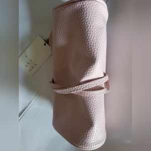 a new day | travel jewelry case